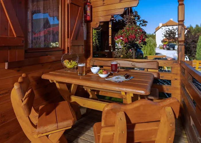 Cottages, Hot Tub And Sauna Included