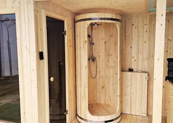 Cottages, Hot Tub And Sauna Included * Gąski