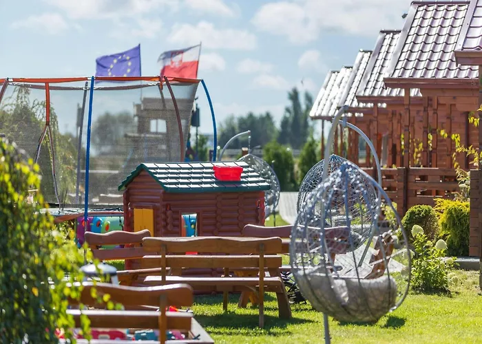 Cottages, Hot Tub And Sauna Included